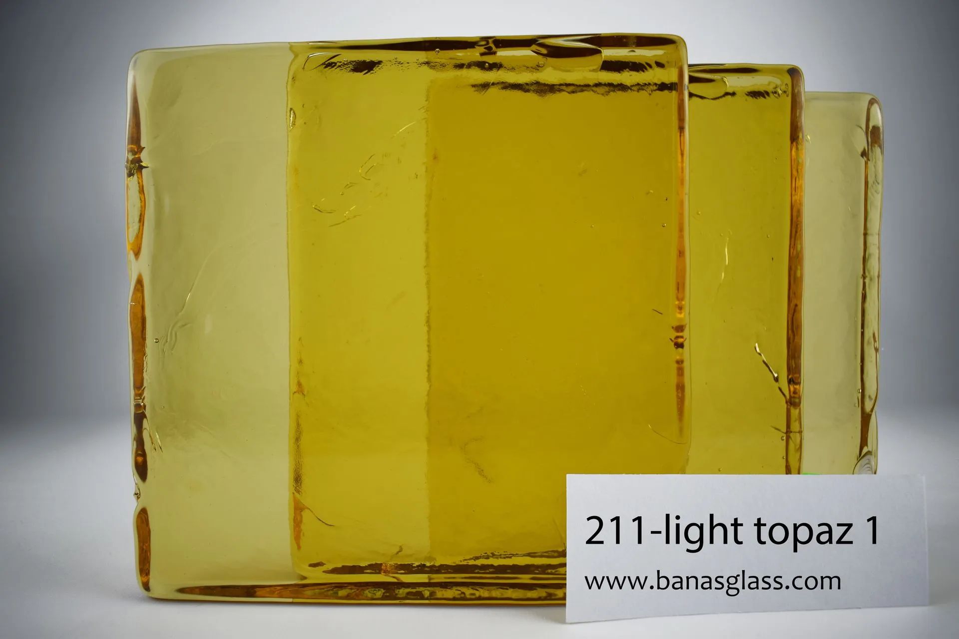 211 - Light Topaz 1