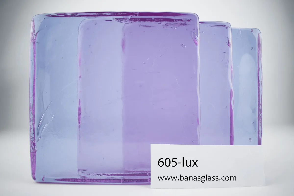 605 - Lux - 1